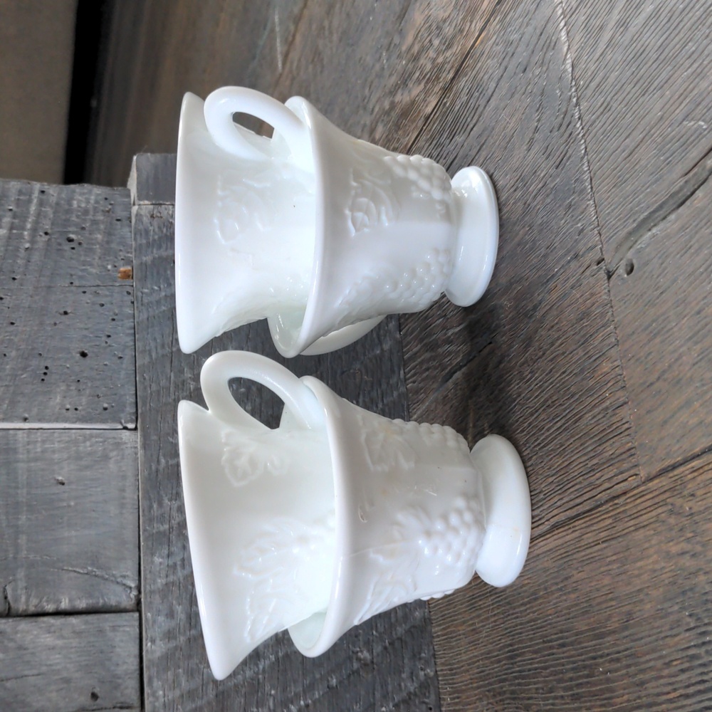 4 milk glass teacups